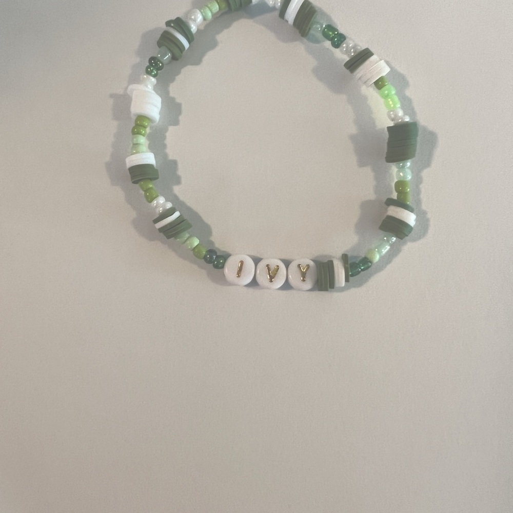 Taylor Swift Ivy stretch bracelet